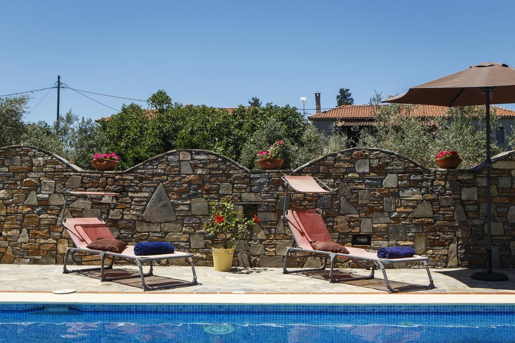 Seranides Boutique Hotel Kato Gatzea Extérieur photo